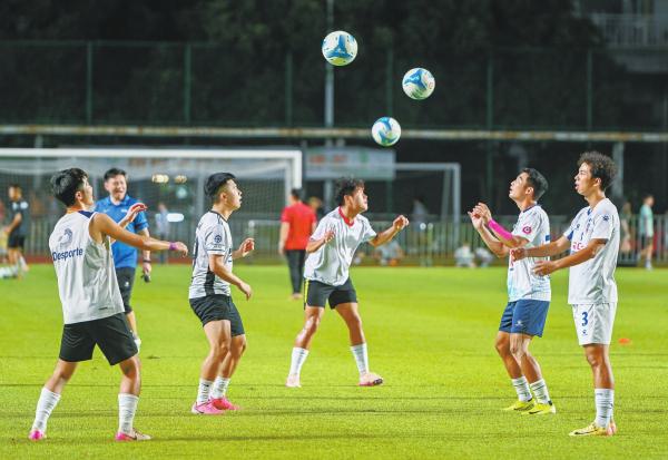 锻炼高峰期, 湖南日报全