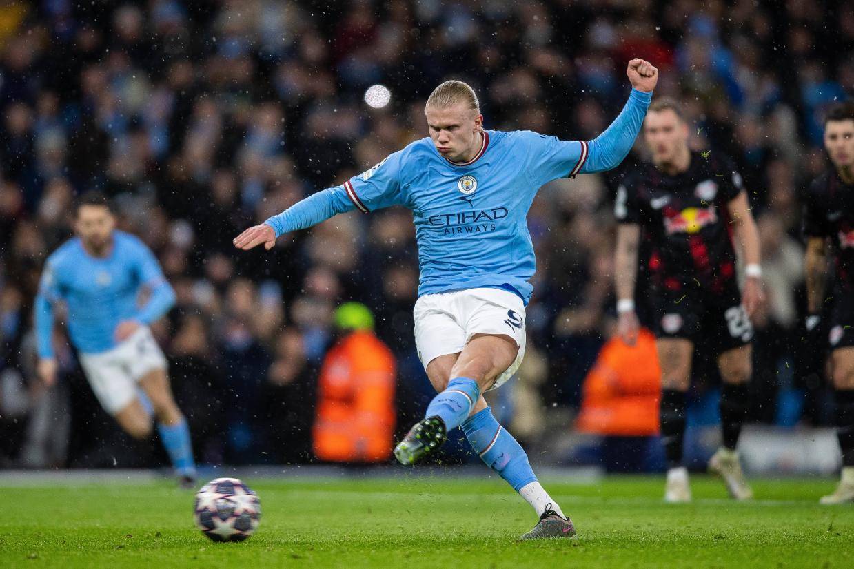 轮联赛, 沃克在曼城